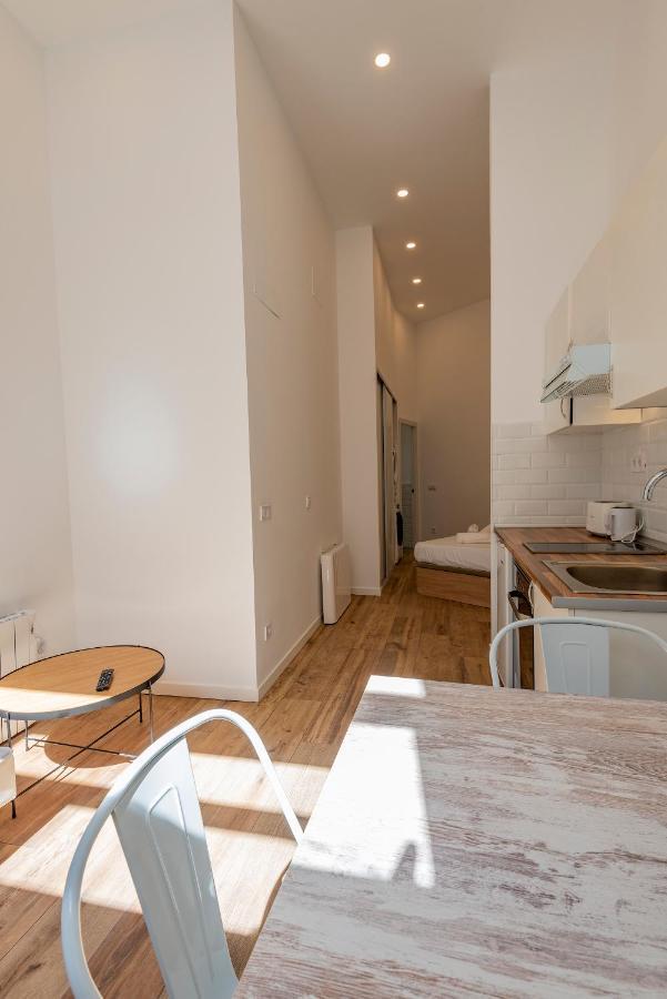 1 Min Metro A Pie, 4Km De Sol, Centro De Madrid C Apartment Exterior foto